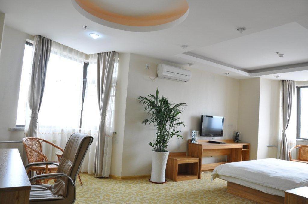 Super 8 Hotel Qingdao Railway Station Gui Zhou Road 部屋 写真