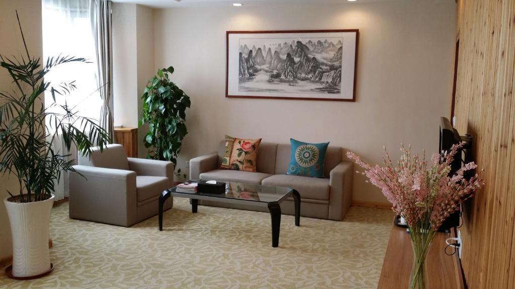 Super 8 Hotel Qingdao Railway Station Gui Zhou Road エクステリア 写真